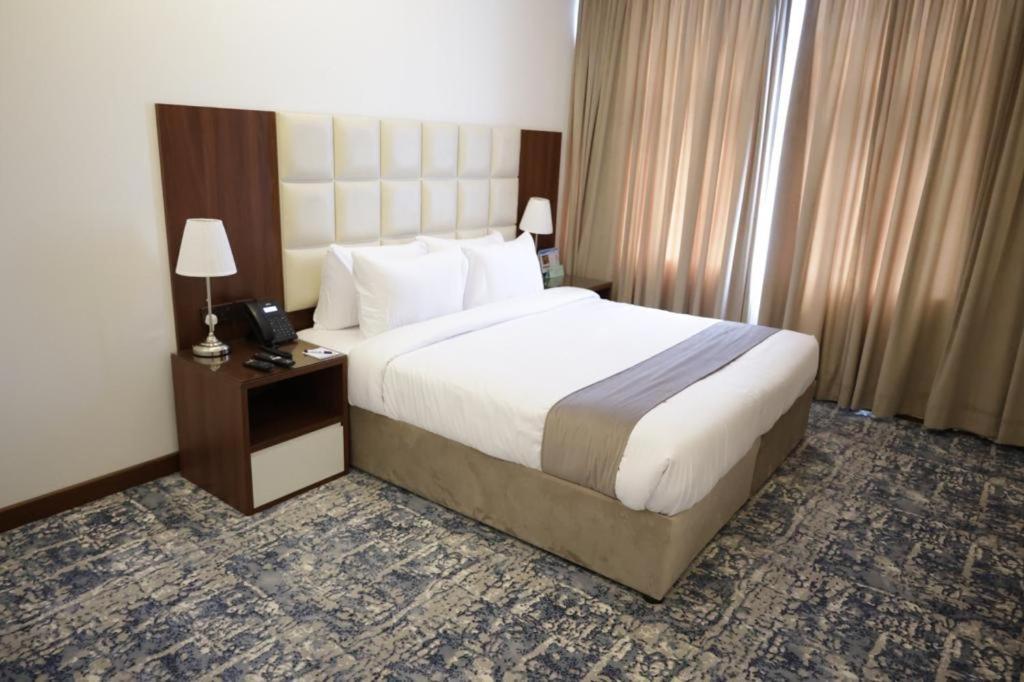 Dolphin Continental Hotel Kuwait City Exterior photo