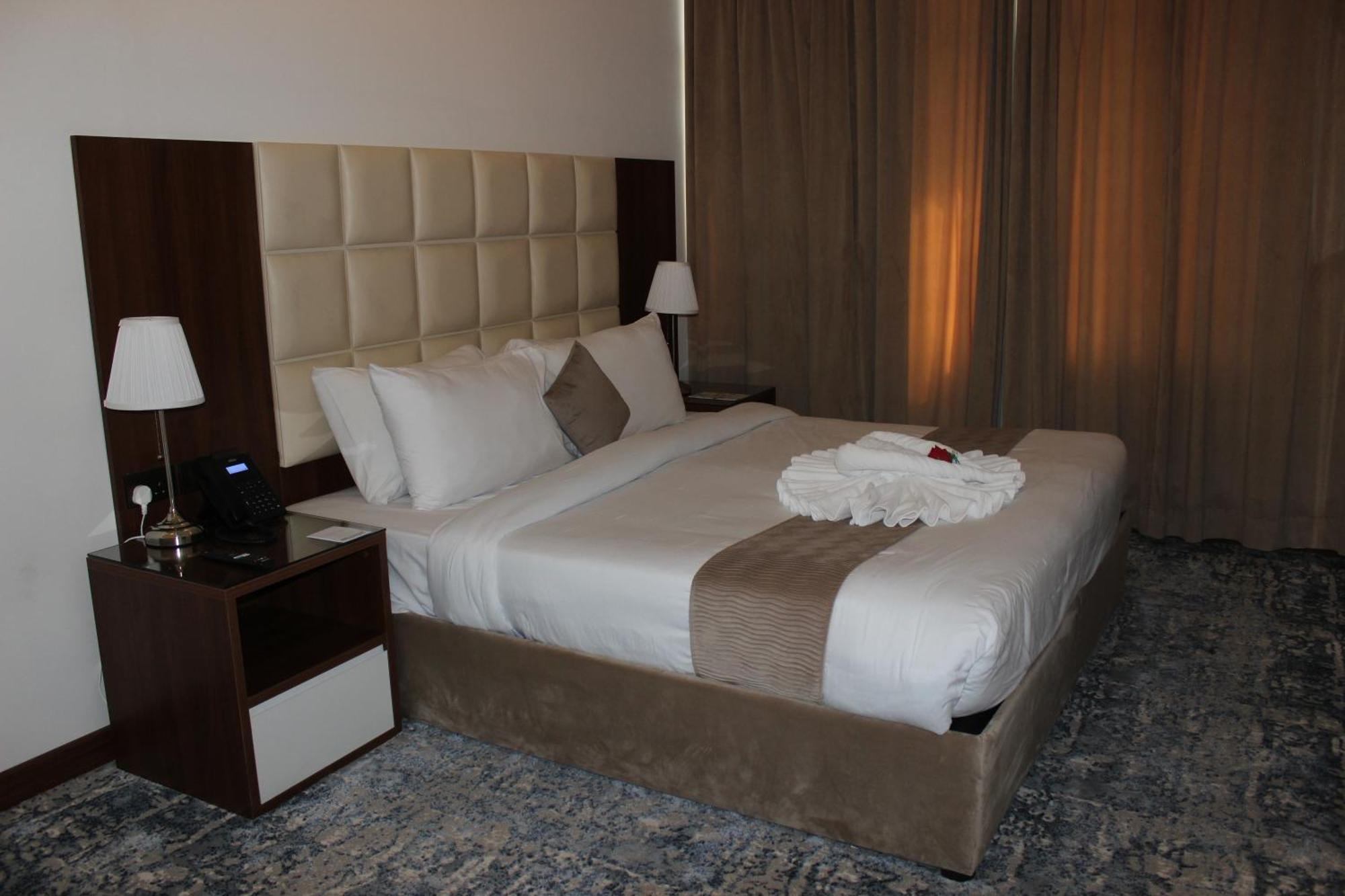Dolphin Continental Hotel Kuwait City Exterior photo