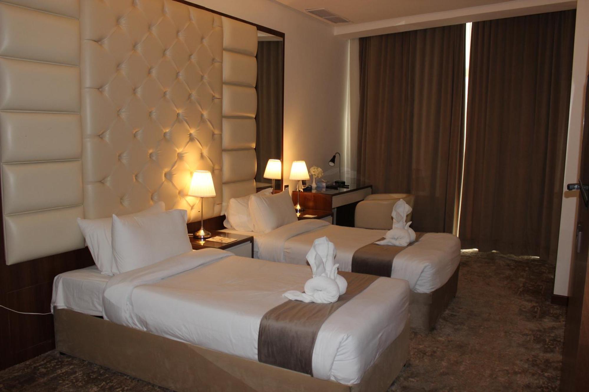 Dolphin Continental Hotel Kuwait City Exterior photo