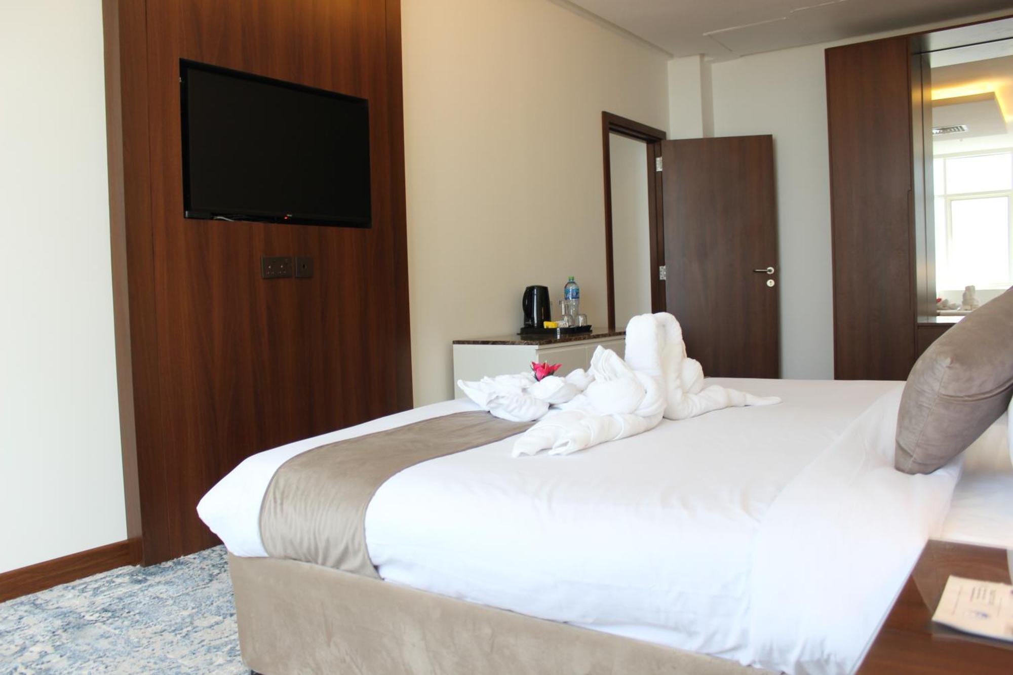 Dolphin Continental Hotel Kuwait City Exterior photo